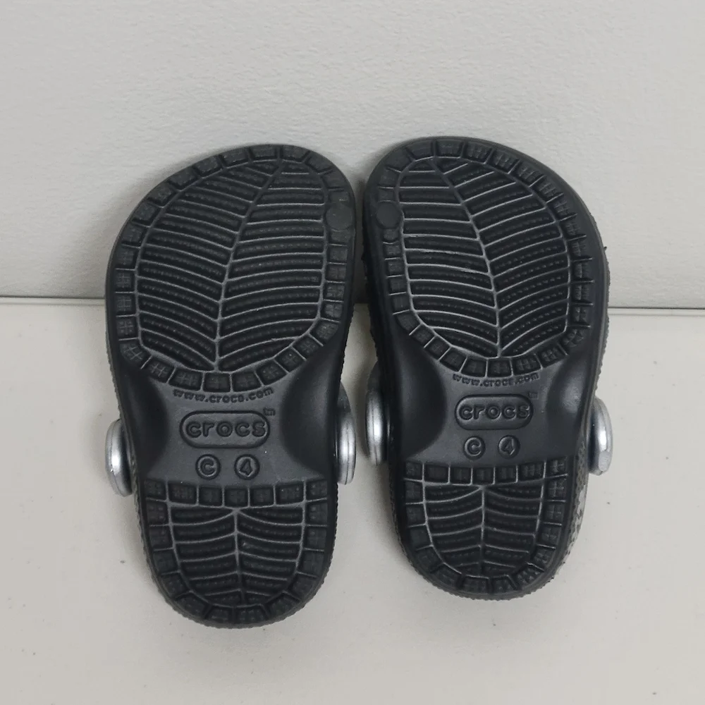 CROCS The Mandalorian The Child Toddler Size C4.